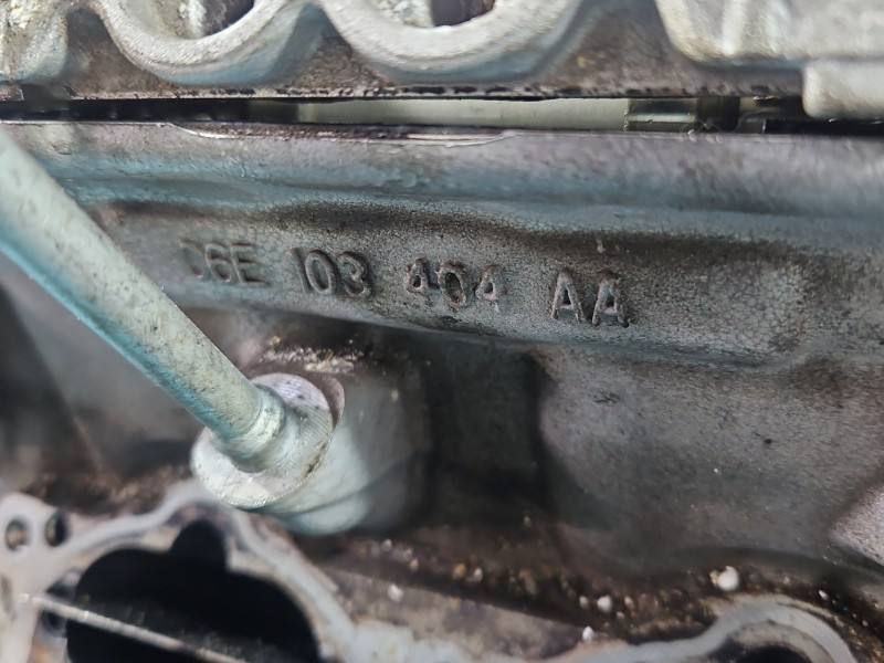 ГБЦ Головка блоку Audi Q7 06E103404AA — фото деталі 7