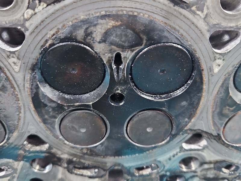 ГБЦ Головка блоку Mercedes E W213 R654016 — фото деталі 10