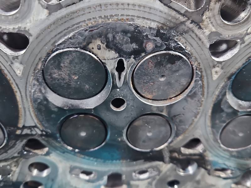 ГБЦ Головка блоку Mercedes E W213 R654016 — фото деталі 11