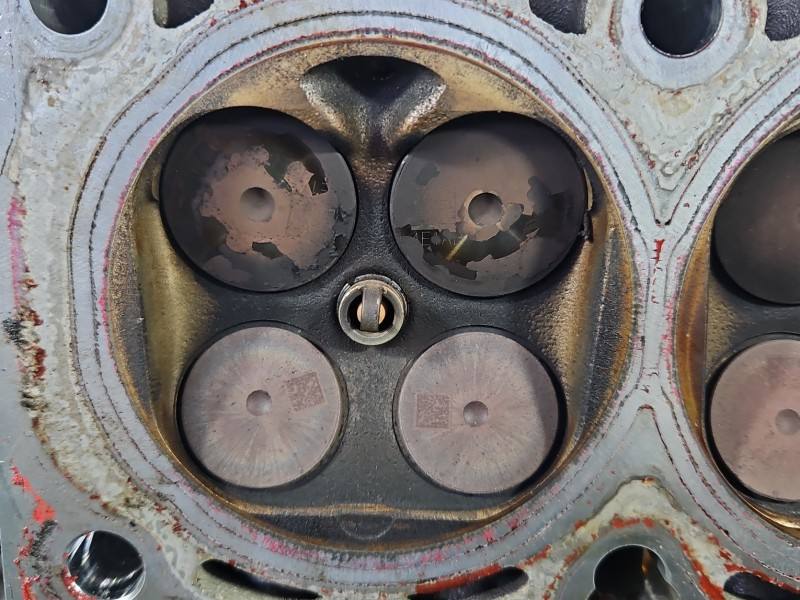 ГБЦ Головка блоку Skoda Scala 05E103404G — фото деталі 17