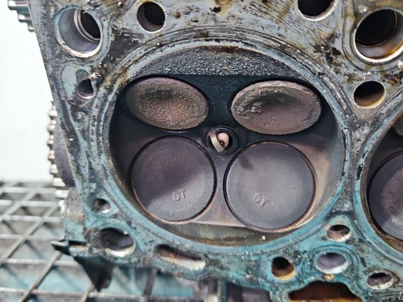 ГБЦ Головка блоку Mitsubishi Outlander 4G63 — фото деталі 12