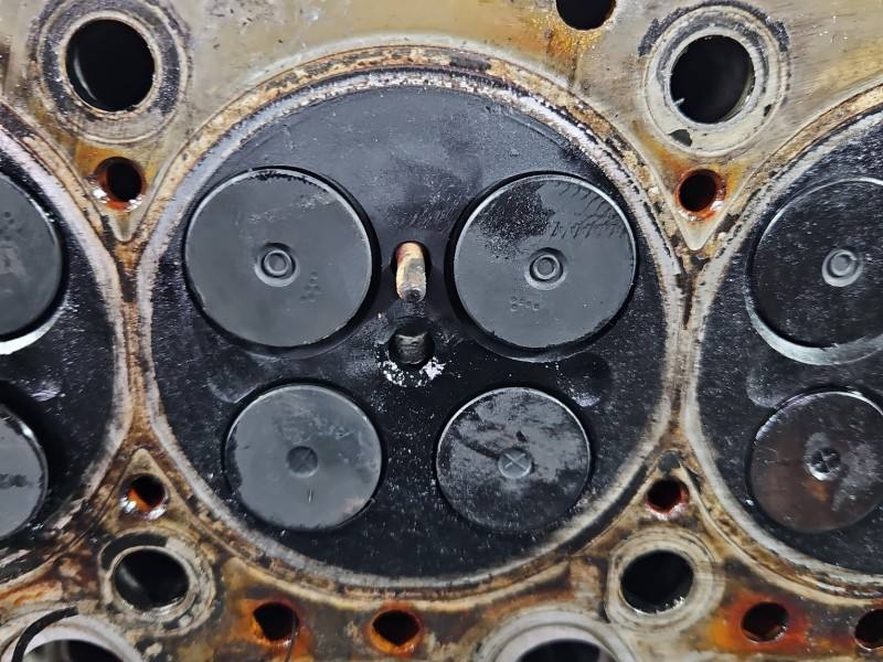ГБЦ Головка блоку Opel Astra J 55576872 — фото деталі 14