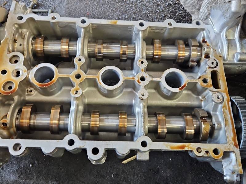 ГБЦ Головка блоку Skoda Fabia 3 DKL