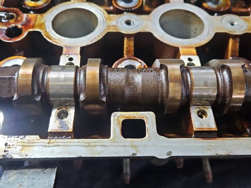 ГБЦ Головка блоку Opel Astra J A16XER — фото деталі 3