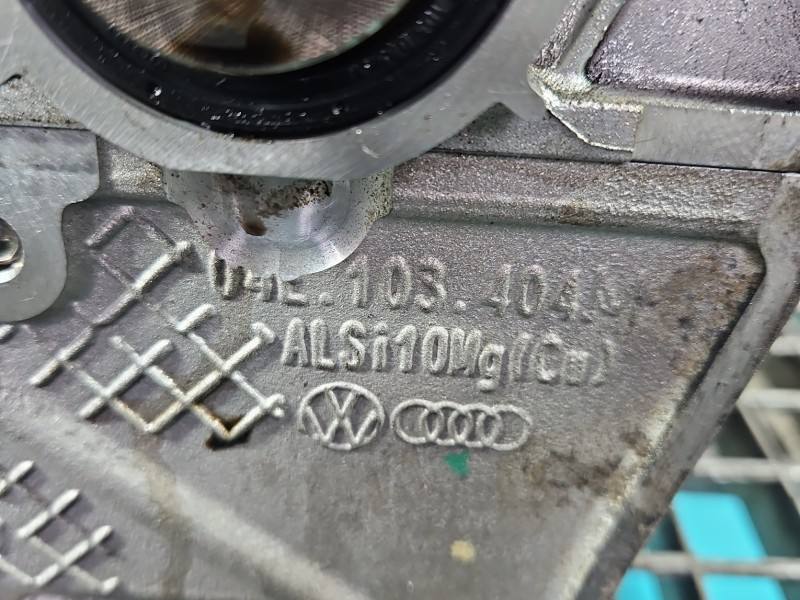 ГБЦ Головка блоку Volkswagen Golf 7 CXS — фото деталі 9