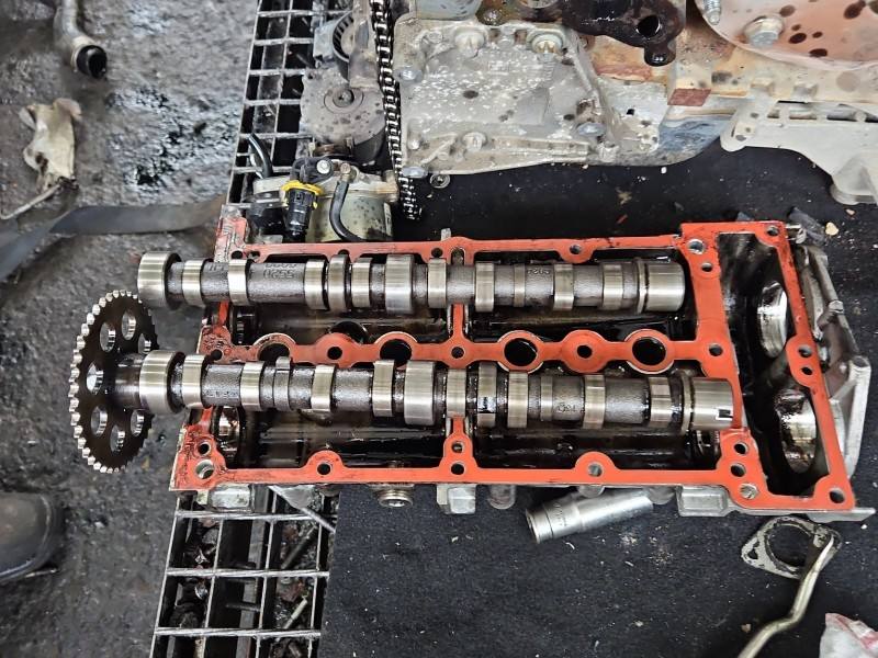 ГБЦ Головка блоку Opel Meriva B 55206388