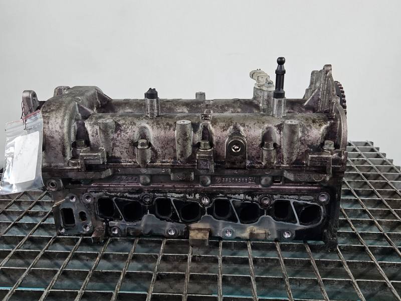 ГБЦ Головка блоку Opel Meriva B 55206388 — фото деталі 10
