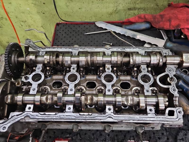 ГБЦ Головка блоку Audi A6 C7 06H103373K — фото деталі 9