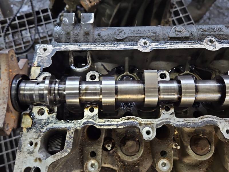 ГБЦ Головка блоку Renault Megane 3 2968F2 — фото деталі 8