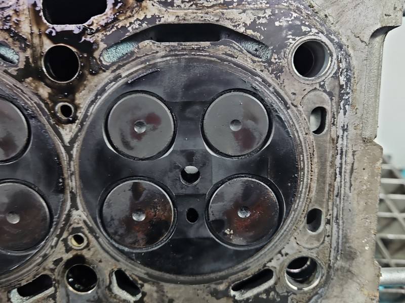 ГБЦ Головка блоку Opel Insignia 55571949 — фото деталі 20