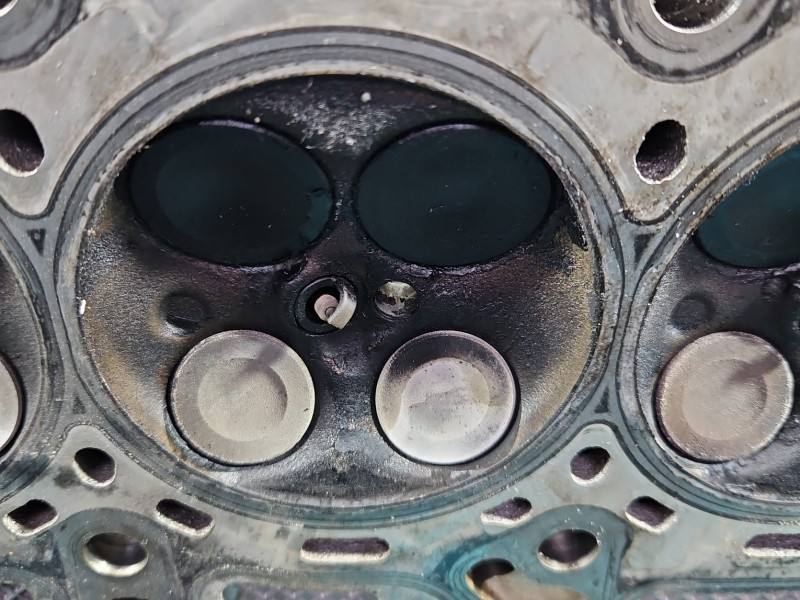 ГБЦ Головка блоку Opel Astra K 12660233AE — фото деталі 11