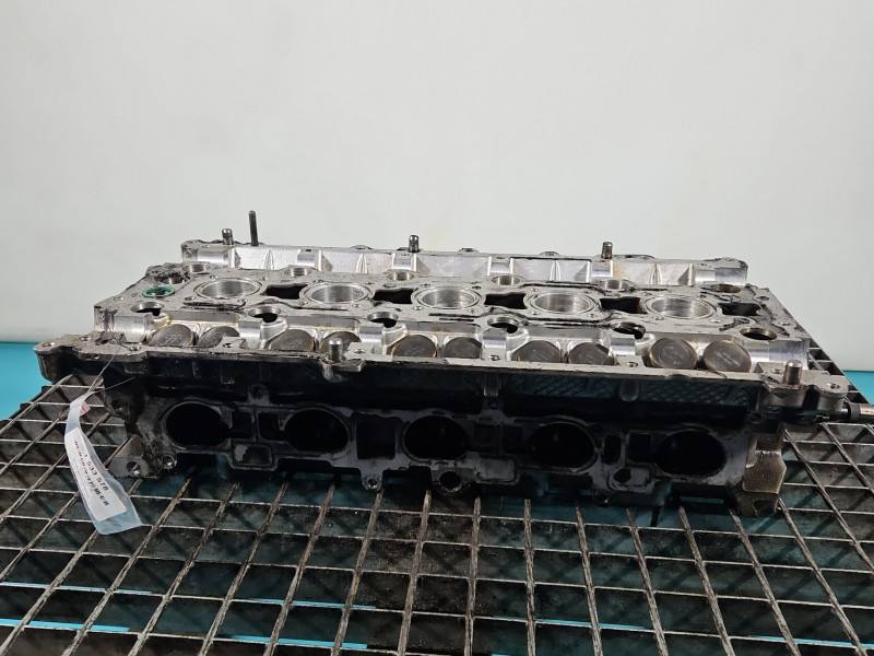 ГБЦ Головка блоку Volvo V50 8642289004 — фото деталі 2