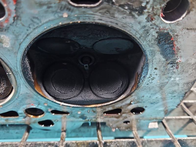 ГБЦ Головка блоку Volvo V50 8642289004 — фото деталі 14