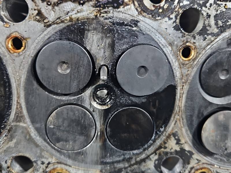 ГБЦ Головка блоку Opel Meriva A Y17DT — фото деталі 9