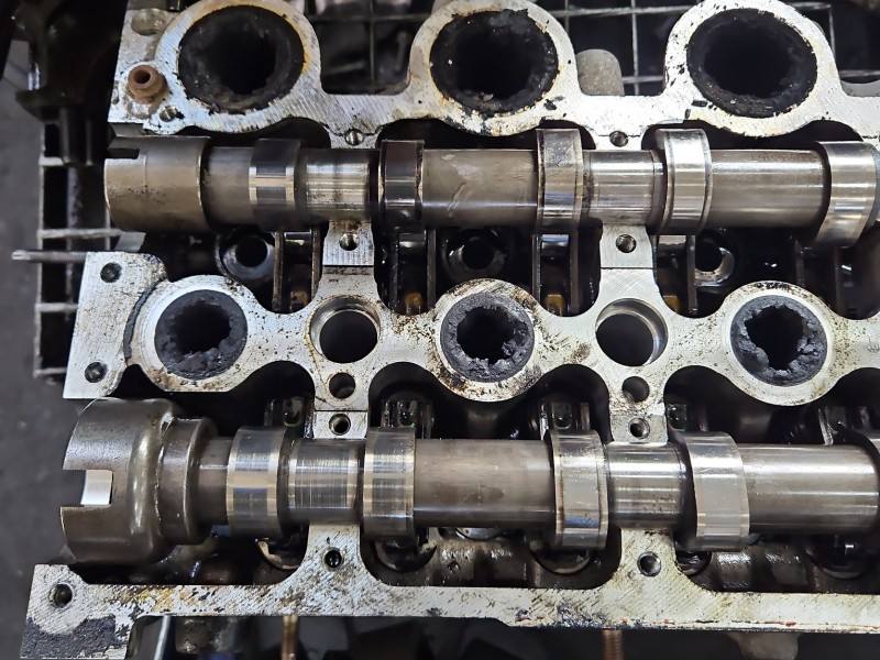 ГБЦ Головка блоку Ford C-Max 9688418110 — фото деталі 3