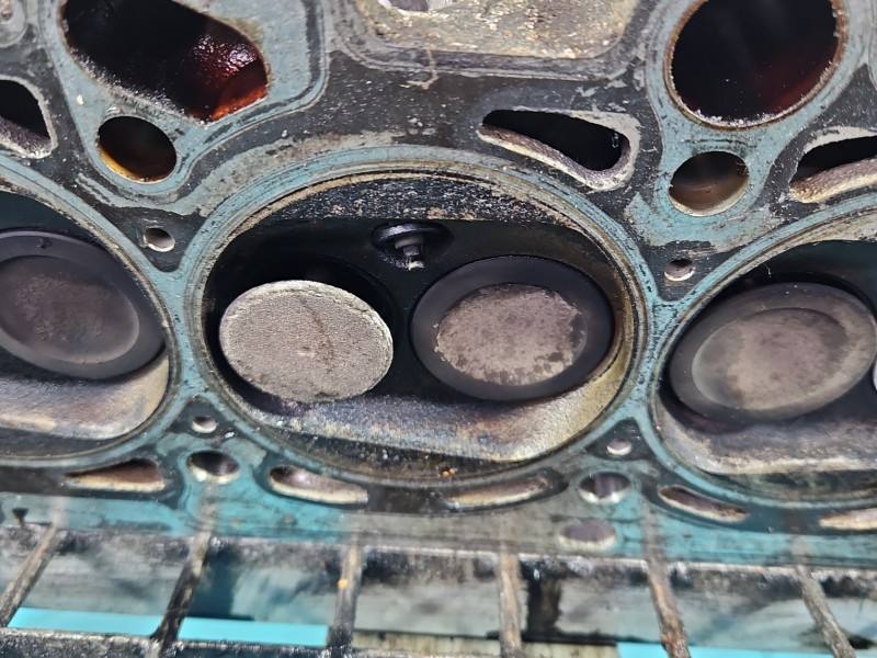 ГБЦ Головка блоку Audi A3 8L 06B103373T — фото деталі 14