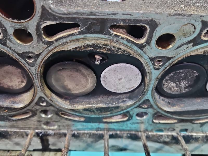 ГБЦ Головка блоку Audi A3 8L 06B103373T — фото деталі 15