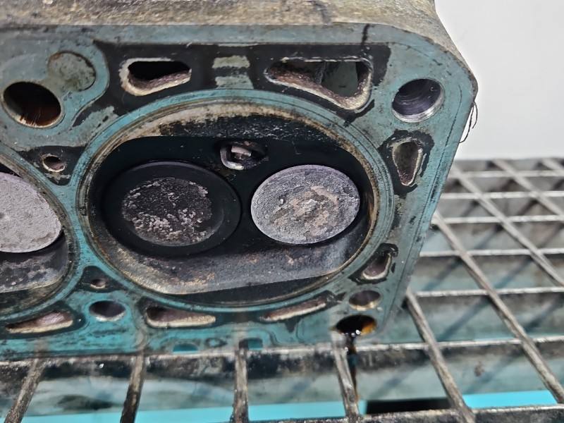 ГБЦ Головка блоку Audi A3 8L 06B103373T — фото деталі 16