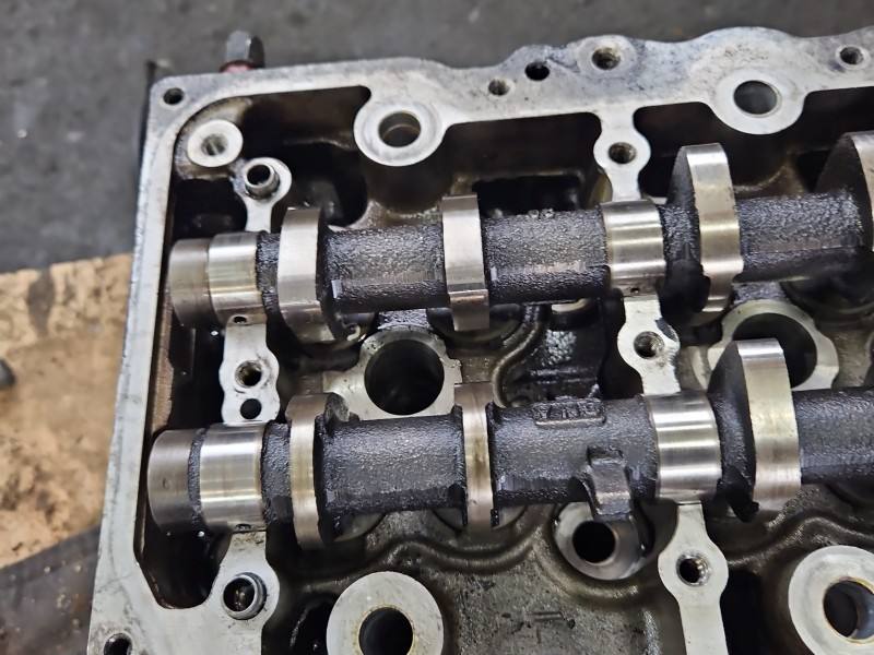 ГБЦ Головка блоку Toyota Land Cruiser 1KD — фото деталі 6