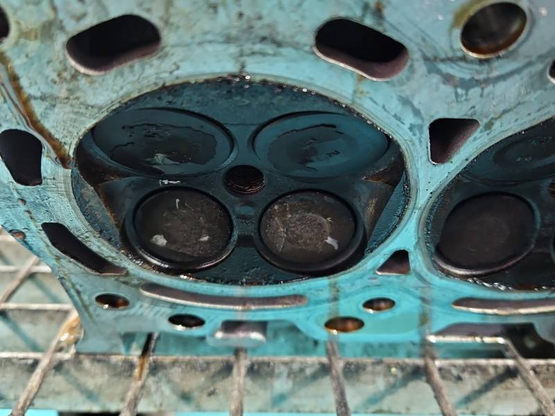 ГБЦ Головка блоку Toyota Auris — фото деталі 11