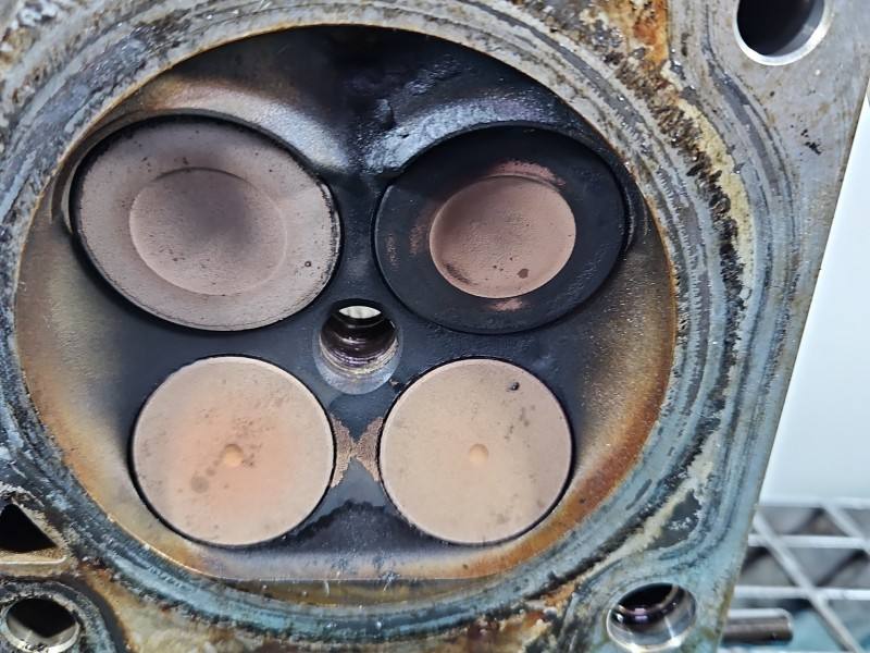ГБЦ Головка блоку Porsche Panamera 9461041069R — фото деталі 15