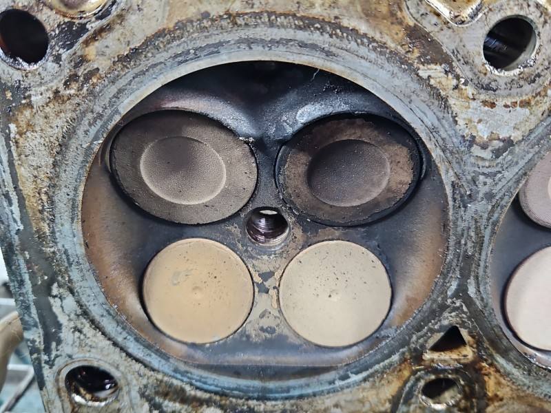 ГБЦ Головка блоку Porsche Panamera 9461041069R — фото деталі 17