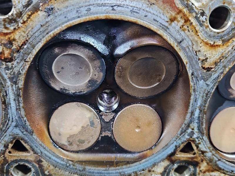 ГБЦ Головка блоку Porsche Panamera 9461041059R — фото деталі 16