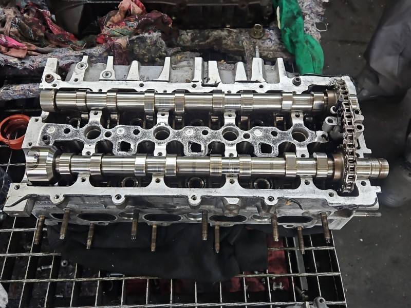 ГБЦ Головка блоку Ford S-max 9807255910 — фото деталі 2