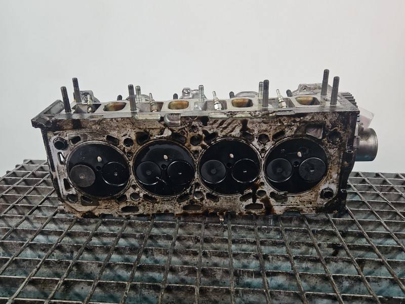 ГБЦ Головка блоку Opel Astra H — фото деталі 7
