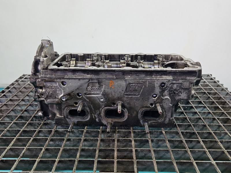 ГБЦ Головка блоку Audi A8 D3 0594AF — фото деталі 10