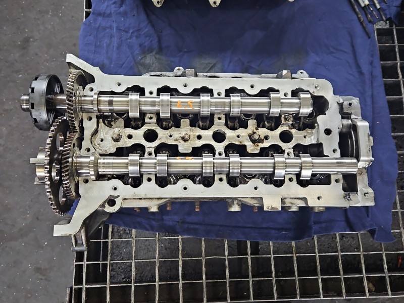 ГБЦ Головка блоку Jeep Grand Cherokee VM23D