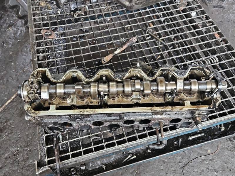 ГБЦ Головка блока Volkswagen Crafter 076103373D