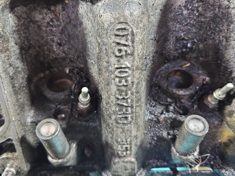 ГБЦ Головка блока Volkswagen Crafter 076103373D — фото детали 6