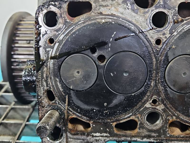 ГБЦ Головка блока Volkswagen Crafter 076103373D — фото детали 13
