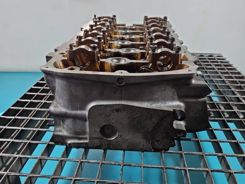 ГБЦ Головка блоку Volkswagen Passat B6 AXZ — фото деталі 4