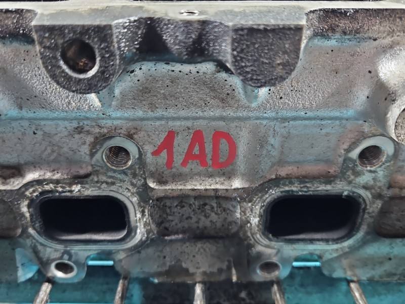 ГБЦ Головка блоку Toyota Avensis T27 1AD — фото деталі 8