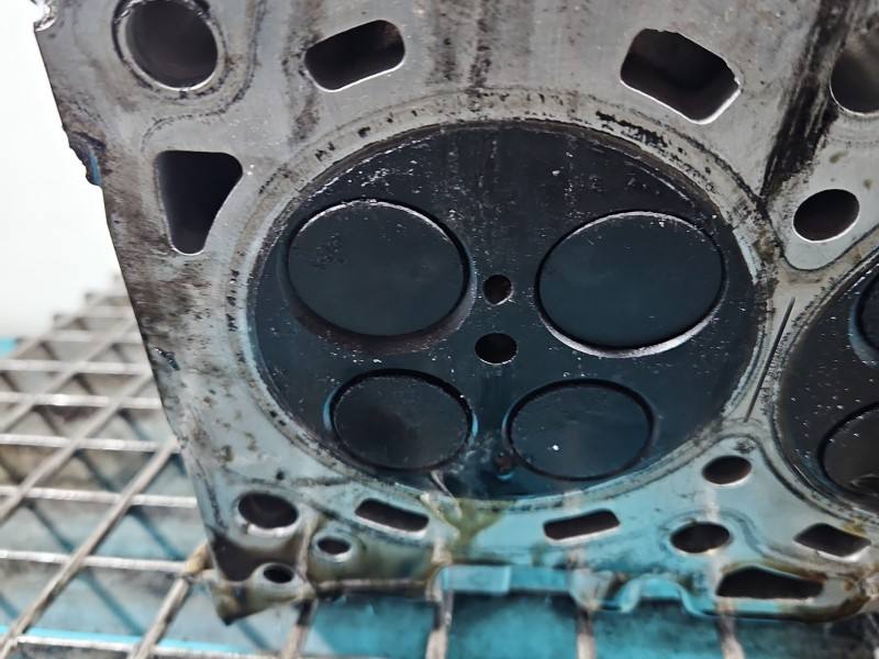 ГБЦ Головка блоку Toyota Avensis T27 1AD — фото деталі 17