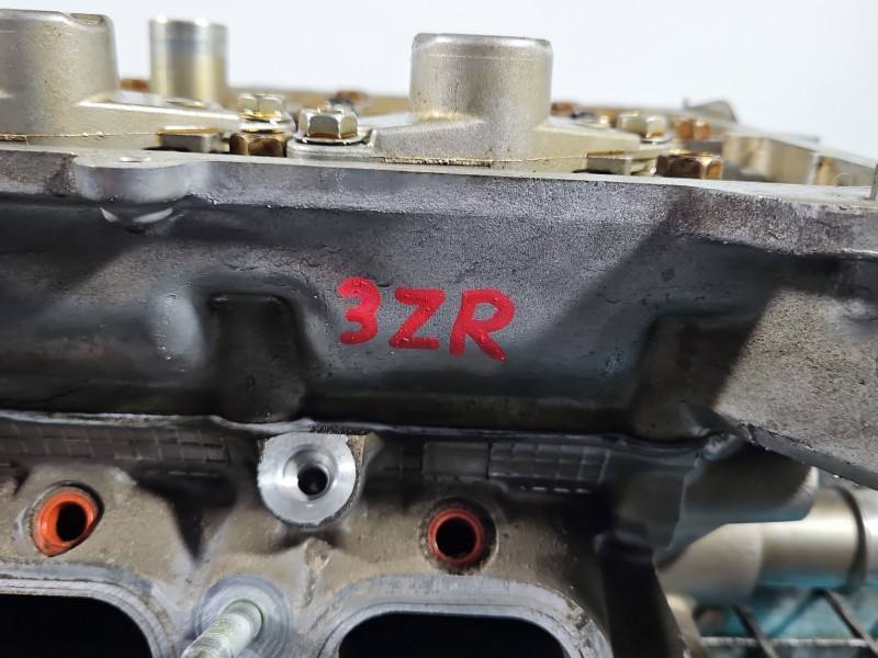 ГБЦ Головка блоку Toyota Avensis T27 3ZR — фото деталі 9