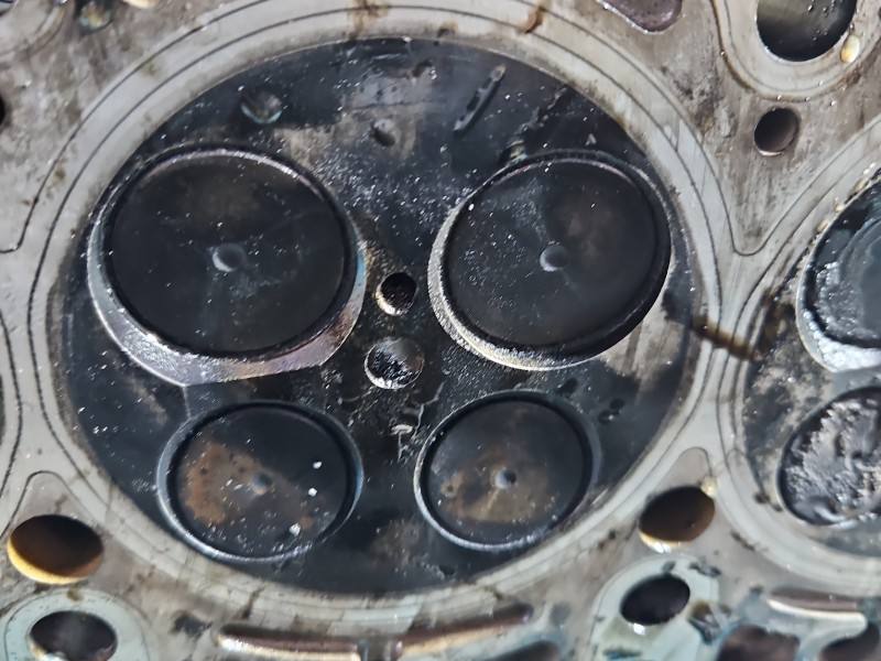 ГБЦ Головка блоку Mercedes E W212 — фото деталі 12