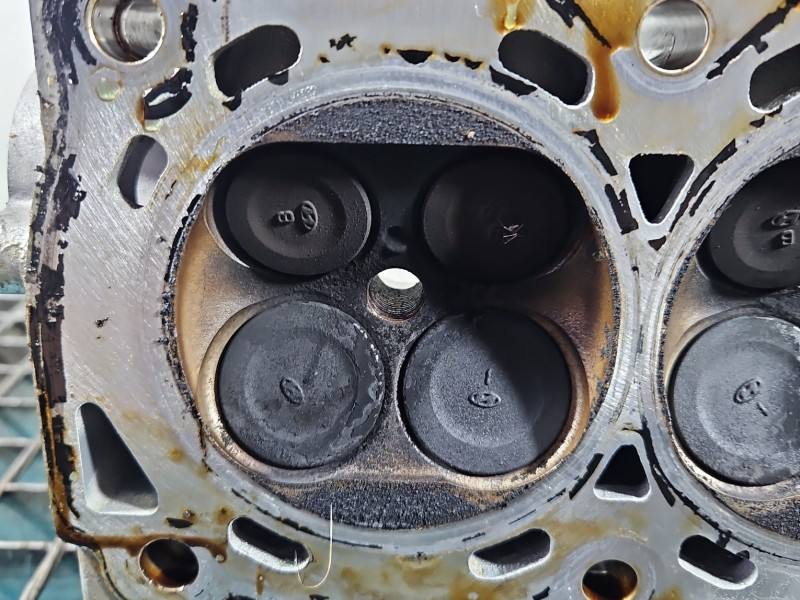 ГБЦ Головка блоку Hyundai Elantra — фото деталі 12