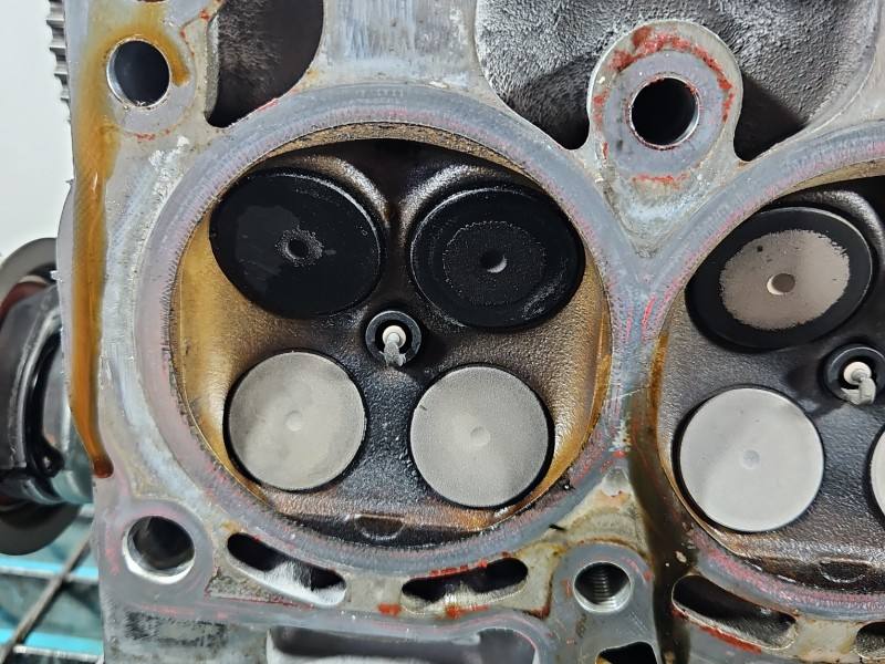 ГБЦ Головка блоку Volkswagen Golf 7 CZD — фото деталі 17
