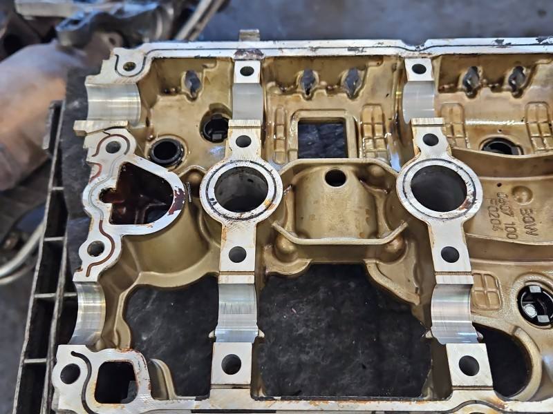 ГБЦ Головка блоку Audi A6 C7 06H103373K — фото деталі 13
