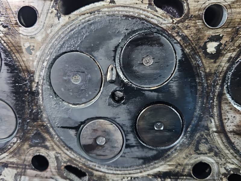 ГБЦ Головка блоку Ford Transit 6C1Q-6K537-AB — фото деталі 15