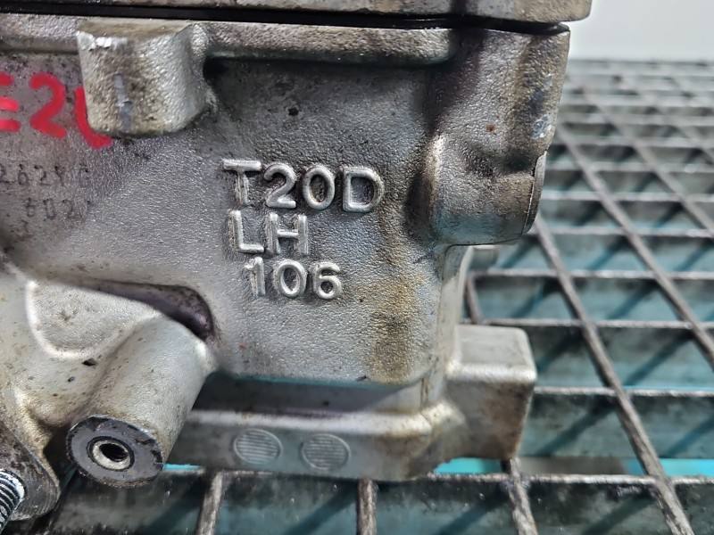 ГБЦ Головка блоку Subaru Forester EE20 — фото деталі 9