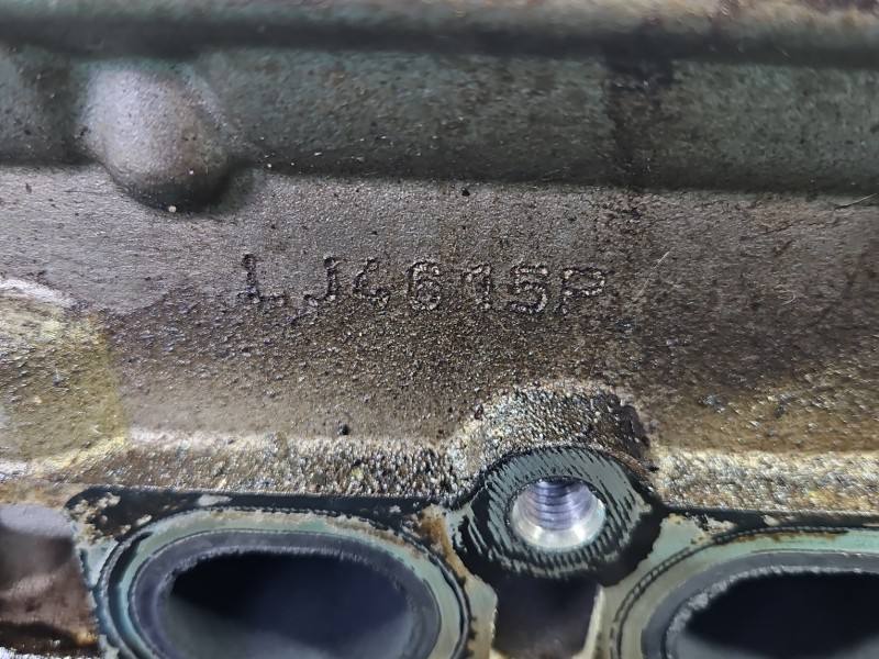 ГБЦ Головка блоку Ford Fiesta RFAE8G-6090-BA — фото деталі 3