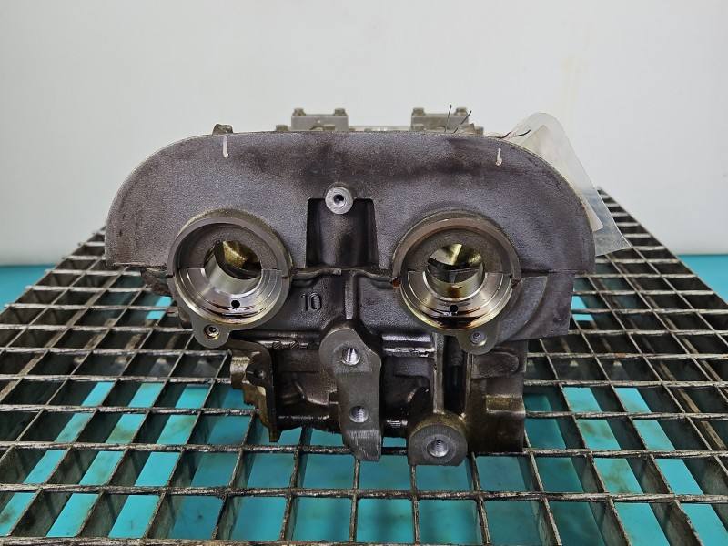 ГБЦ Головка блоку Ford Fiesta RFAE8G-6090-BA — фото деталі 6