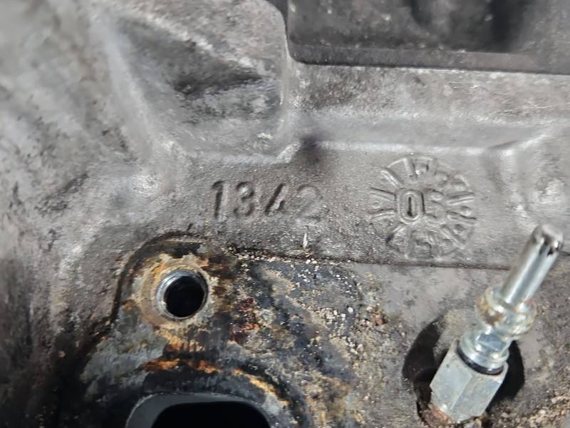 ГБЦ Головка блоку Suzuki Swift 65193109 — фото деталі 18