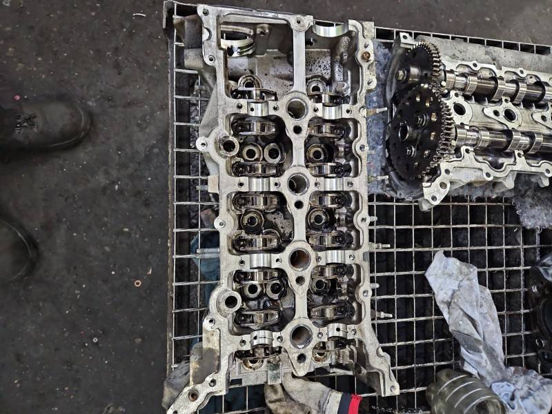 ГБЦ Головка блоку Renault Scenic 3 130C07962R — фото деталі 5