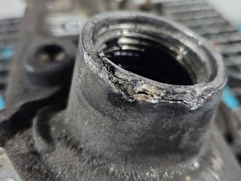 ГБЦ Головка блоку Toyota Yaris 2 — фото деталі 9