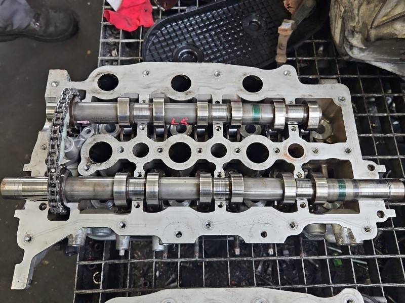 ГБЦ Головка блоку Jaguar XF 4R8Q-6C064-AH